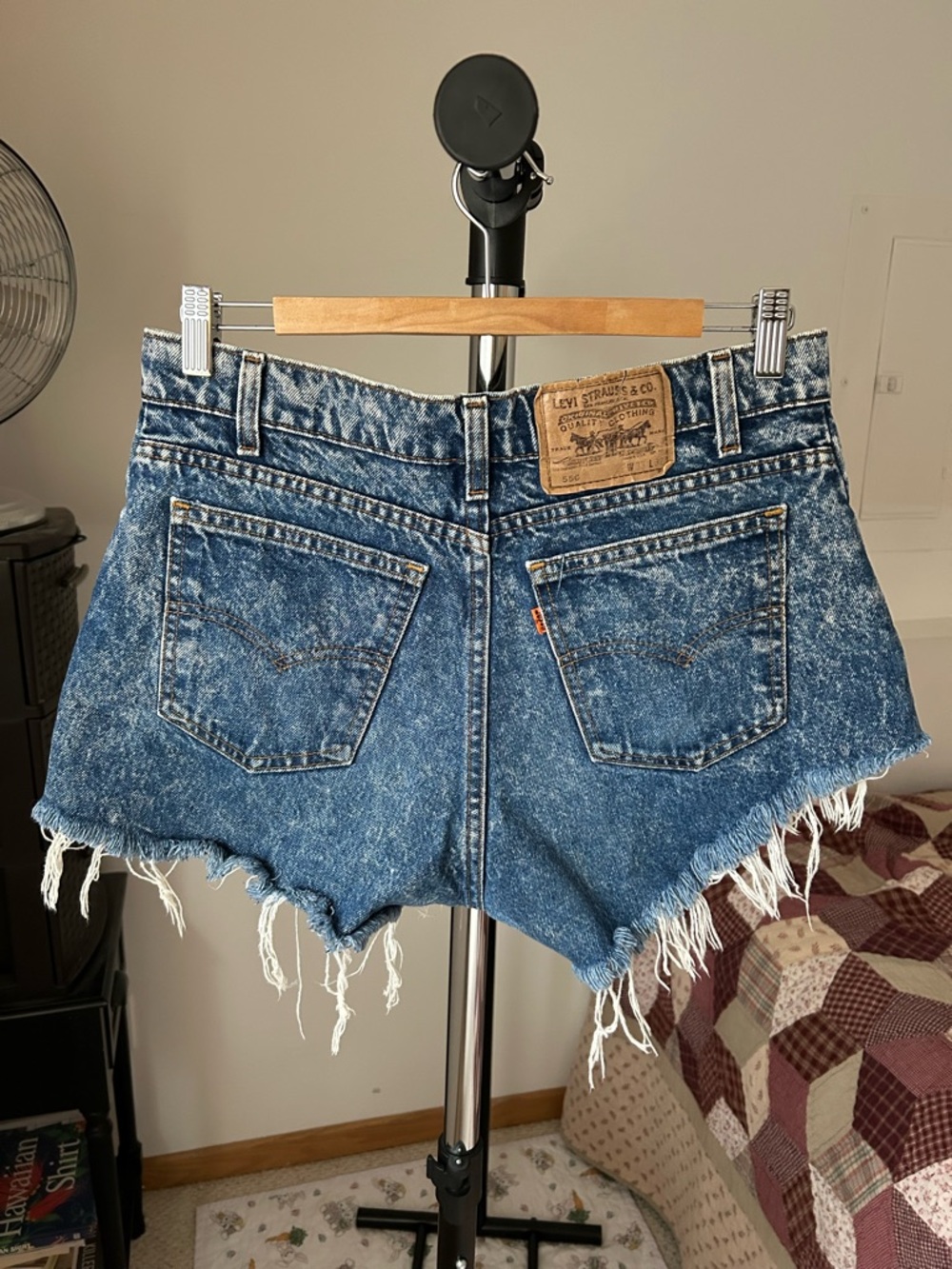 Vintage Levi’s Jean Shorts 30